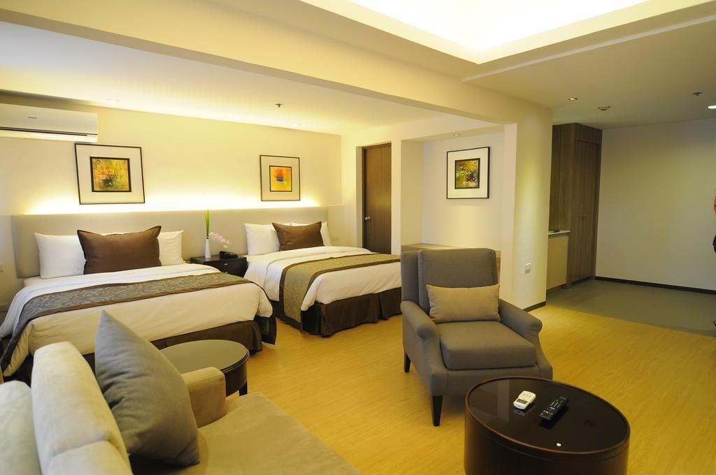 Imperial Palace Suites Quezon City Exteriér fotografie